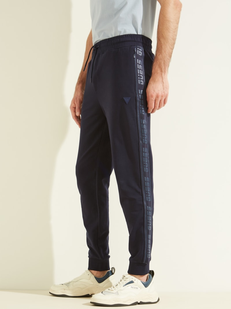 Guess Eco Arlo Logo Tape Joggers Broek Heren Donkerblauw | 2491-ALZWI