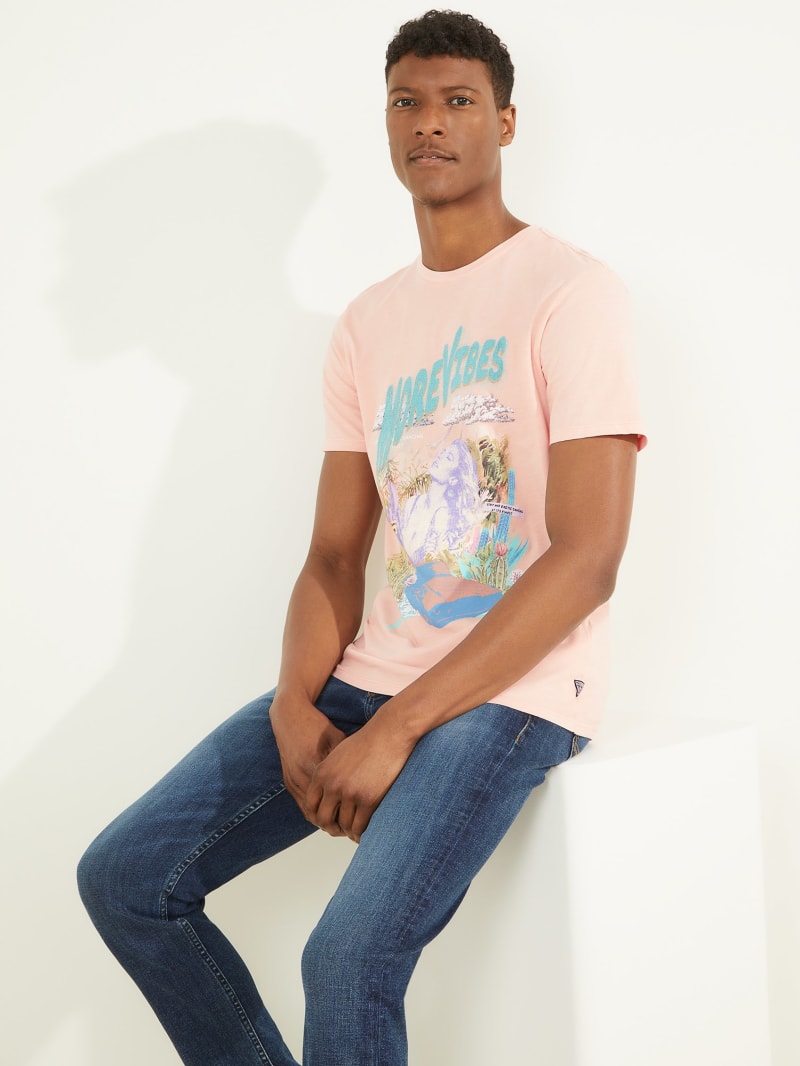 Guess More Vibes Tee T-shirts Heren Roze | 3609-PLOSN